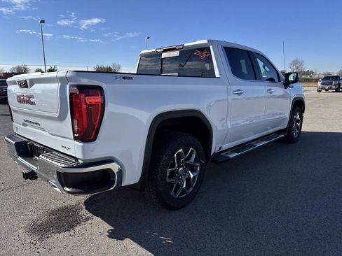 New 2026 GMC Sierra 1500 SLT w/ SLT Premium Plus Package image 5