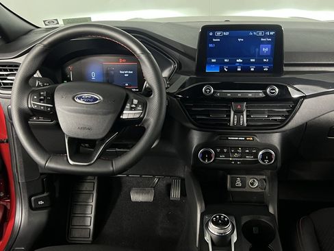 Used 2025 Ford Escape ST-Line image 14