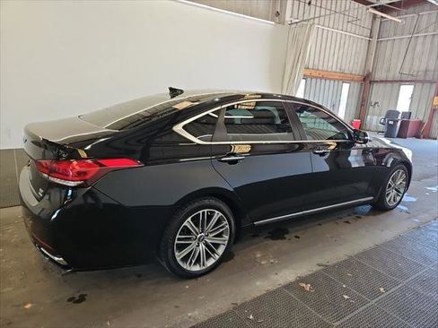 Used 2018 Genesis G80 3.8 w/ Option Group 03 image 6