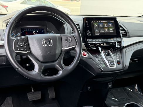 Used 2024 Honda Odyssey Sport image 26