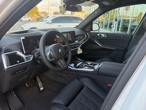 Used 2026 BMW X5 sDrive40i w/ M Sport Package RWD image 13