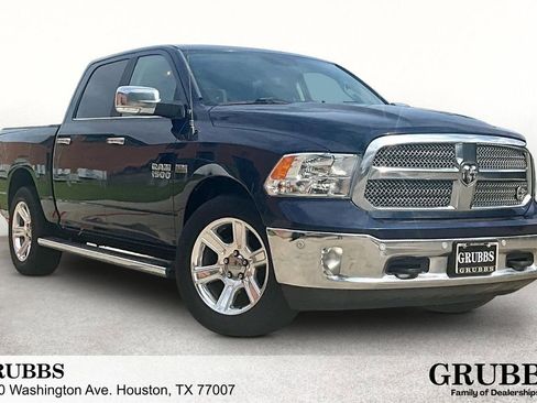 Used 2018 RAM 1500 Lone Star RWD image 1