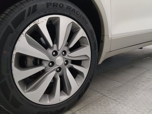 Used 2019 Buick Encore Preferred FWD image 31