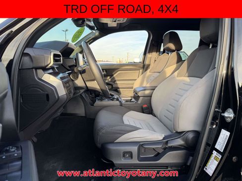 Used 2024 Toyota Tacoma TRD Off-Road AWD/4WD image 13