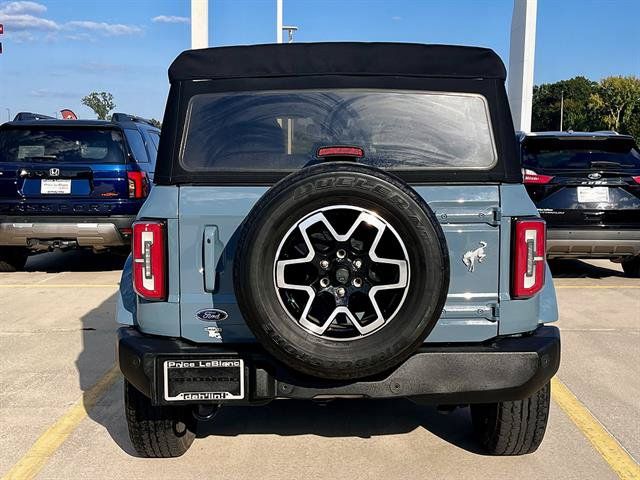 Used 2022 Ford Bronco Outer Banks AWD/4WD image 4