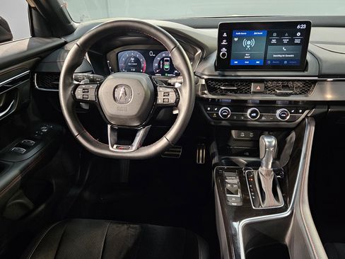 Used 2025 Acura ADX A-Spec image 9