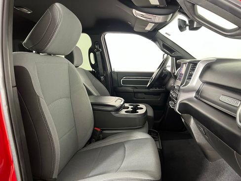 Used 2024 RAM 2500 Big Horn w/ Bed Utility Group image 30