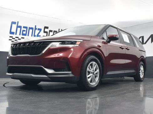 Certified 2024 Kia Carnival LX image 25