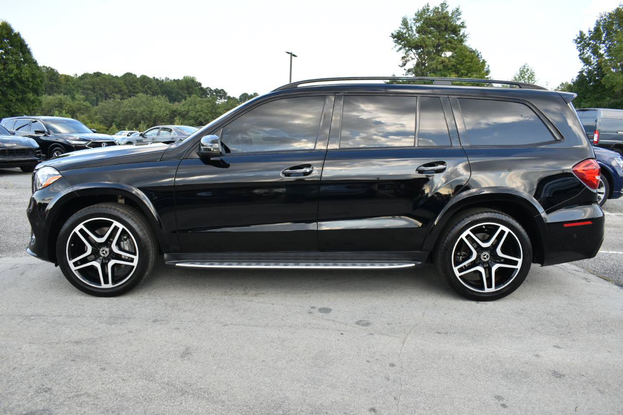 Used 2017 Mercedes-Benz GLS 550 4MATIC image 9