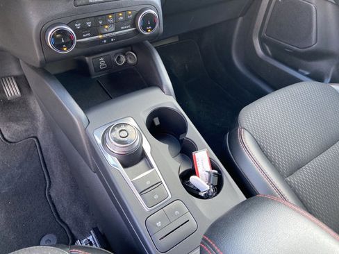 Used 2025 Ford Escape ST-Line AWD/4WD image 43