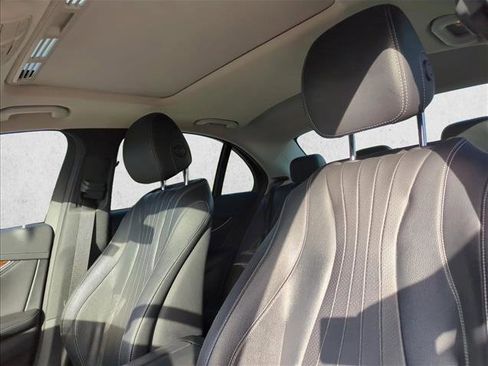 Used 2017 Mercedes-Benz E 300 image 14