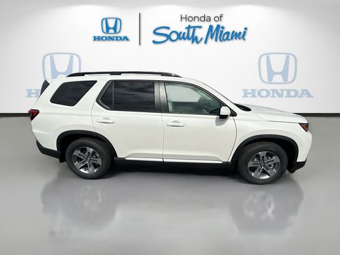 New 2026 Honda Pilot EX-L image 8