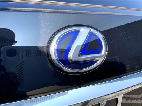 Used 2022 Lexus RX 450h AWD w/ Premium Package image 31