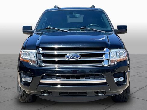 Used 2017 Ford Expedition EL Limited w/ Equipment Group 301A AWD/4WD image 4