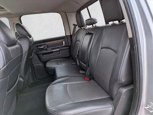 Used 2017 RAM 1500 Laramie w/ Convenience Group AWD/4WD image 18