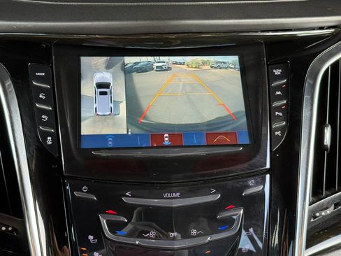 Used 2018 Cadillac Escalade ESV Platinum AWD/4WD image 63
