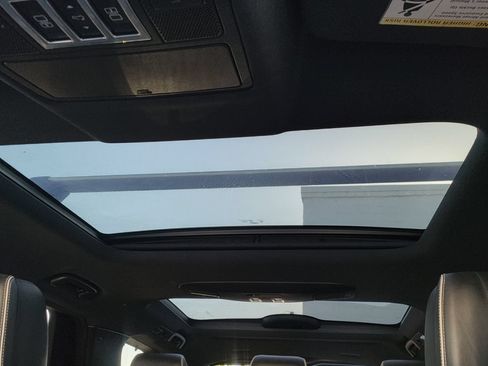 Used 2017 Land Rover Discovery HSE Luxury AWD/4WD image 30