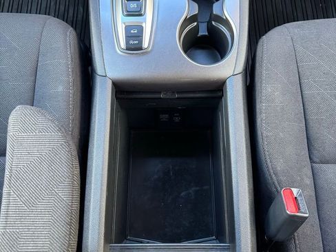 Used 2022 Honda Pilot Sport image 20