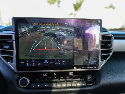 Used 2022 Toyota Tundra Limited image 29