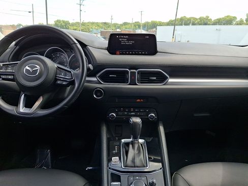 Used 2019 MAZDA CX-5 Touring FWD image 17