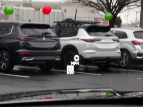 New 2025 Mitsubishi Outlander SEL image 39