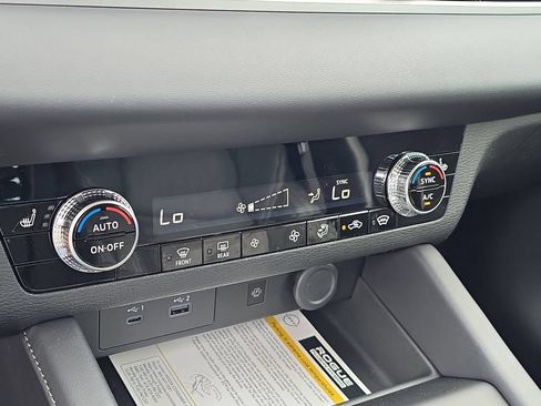 New 2026 Nissan Rogue SL AWD/4WD image 30