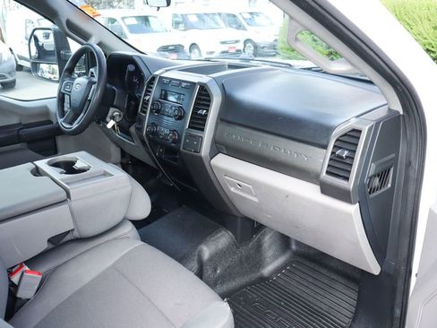 Used 2019 Ford F250 XL RWD image 30