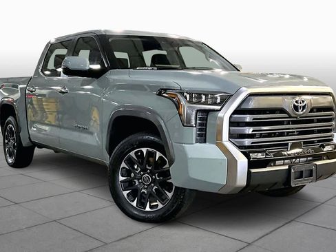 Used 2024 Toyota Tundra Limited image 2