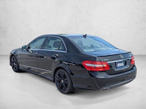 Used 2011 Mercedes-Benz E 350 BlueTEC Sedan image 7