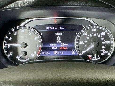 Used 2023 Nissan Frontier SV image 13