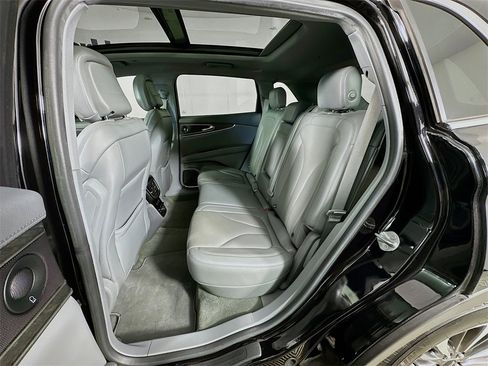 Used 2020 Lincoln Nautilus Reserve w/ Equipment Group 201A image 30