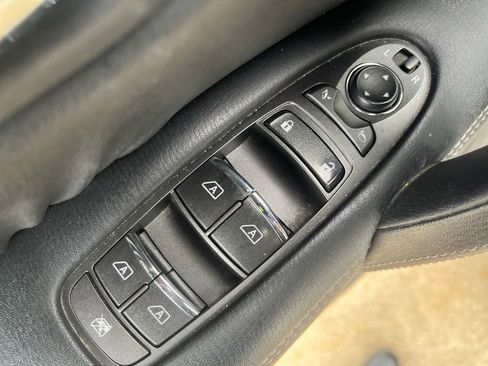 Used 2020 Nissan Armada Platinum w/ Cargo Package AWD/4WD image 14