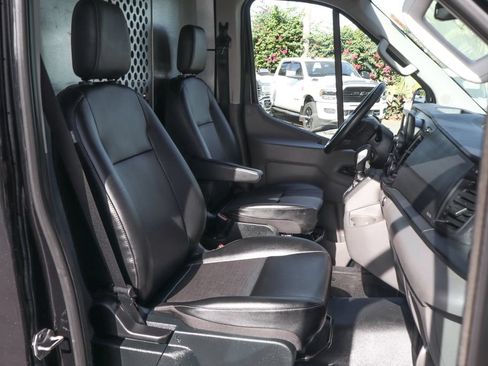 Used 2023 Ford Transit 250 148 High Roof Extended w/ Load Area Protection Package RWD image 38