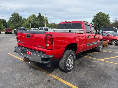 Used 2005 Chevrolet Silverado 2500 LS AWD/4WD image 6
