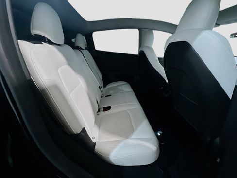 Used 2023 Tesla Model Y Performance AWD/4WD image 20