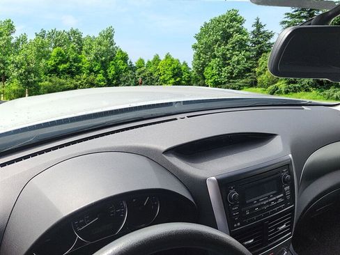 Used 2012 Subaru Forester 2.5X Premium w/ Popular Pkg 3 image 28