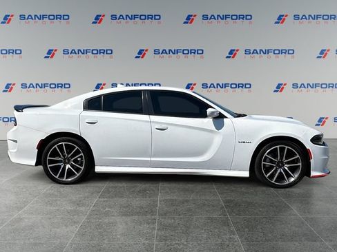 Used 2022 Dodge Charger R/T w/ Plus Group RWD image 6