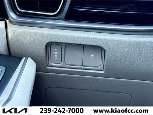 New 2026 Kia Sorento S image 34
