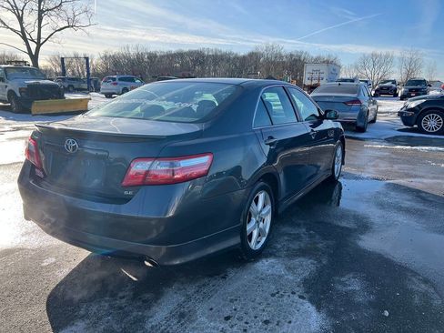 Used 2009 Toyota Camry LE image 5