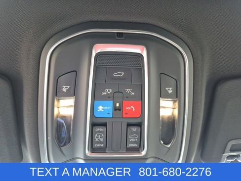 New 2026 Jeep Grand Cherokee Altitude image 19