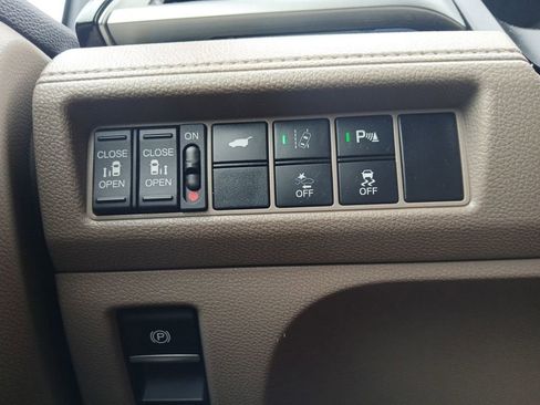 Used 2019 Honda Odyssey Elite image 19
