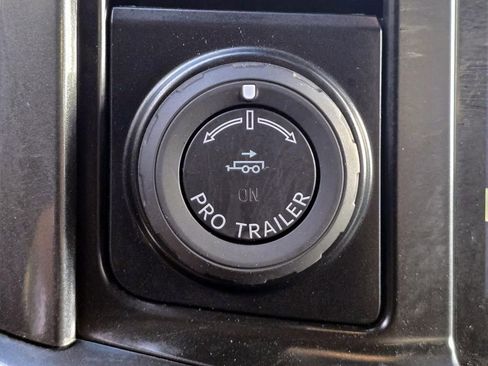 Used 2023 Ford F150 XLT w/ Equipment Group 302A High RWD image 32