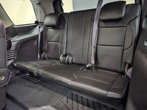 Used 2017 GMC Yukon Denali w/ Open Road Package image 28