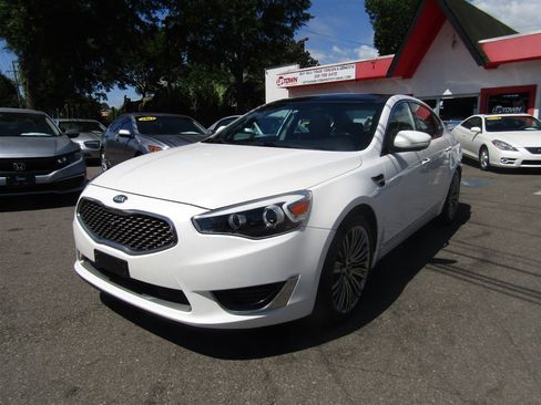 Used 2016 Kia Cadenza Limited FWD image 1