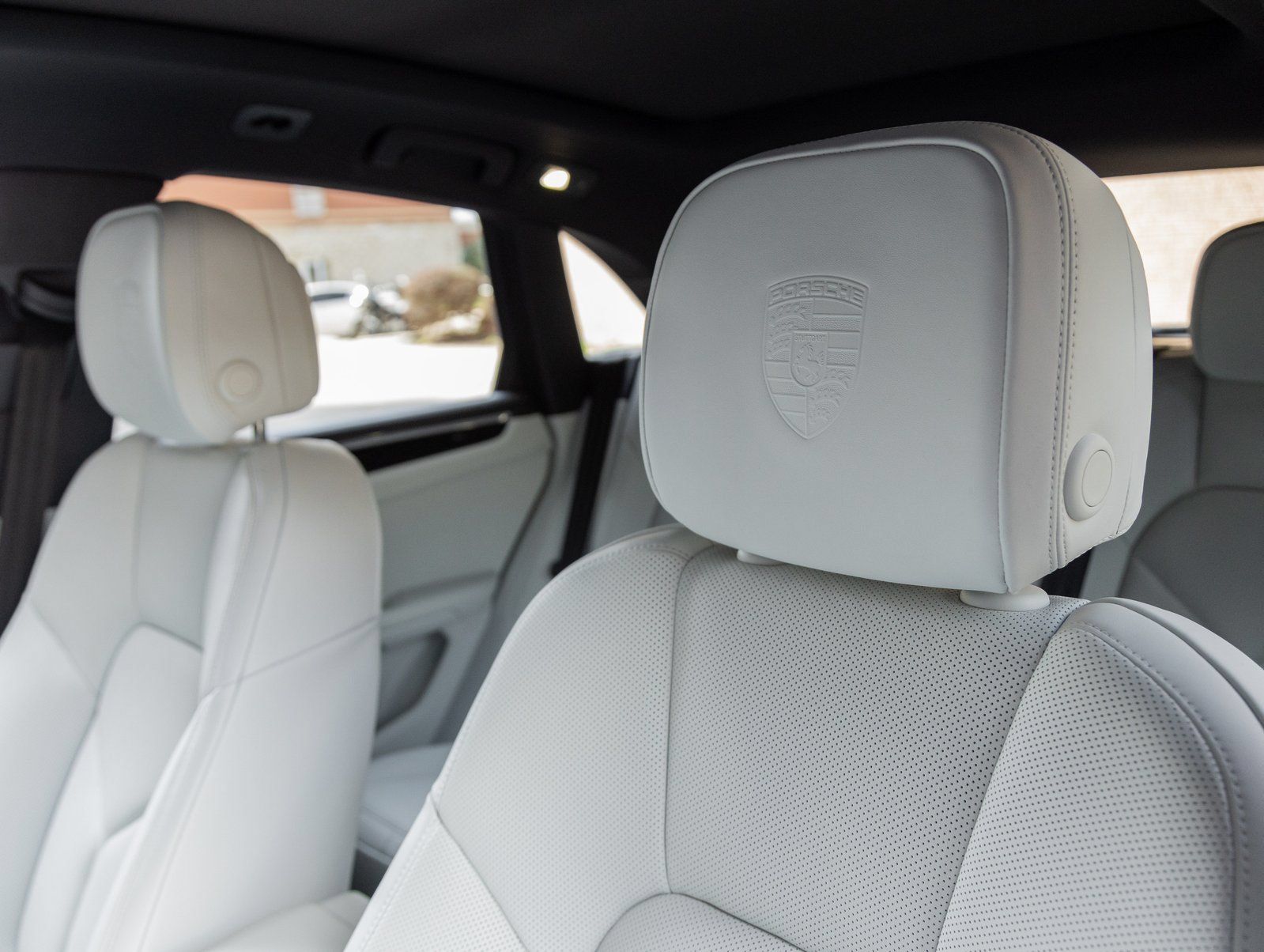 Certified 2026 Porsche Macan S AWD/4WD image 23