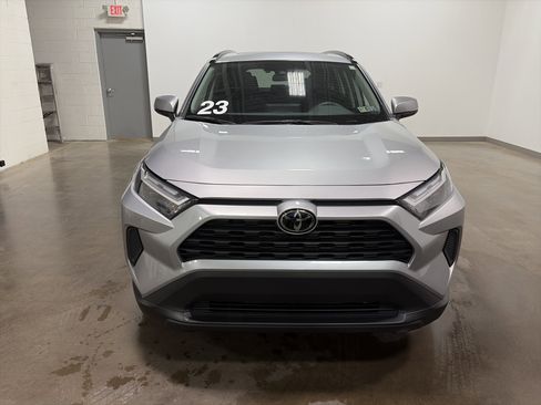 Used 2023 Toyota RAV4 XLE image 37