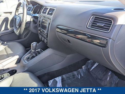 Used 2017 Volkswagen Jetta SEL image 22