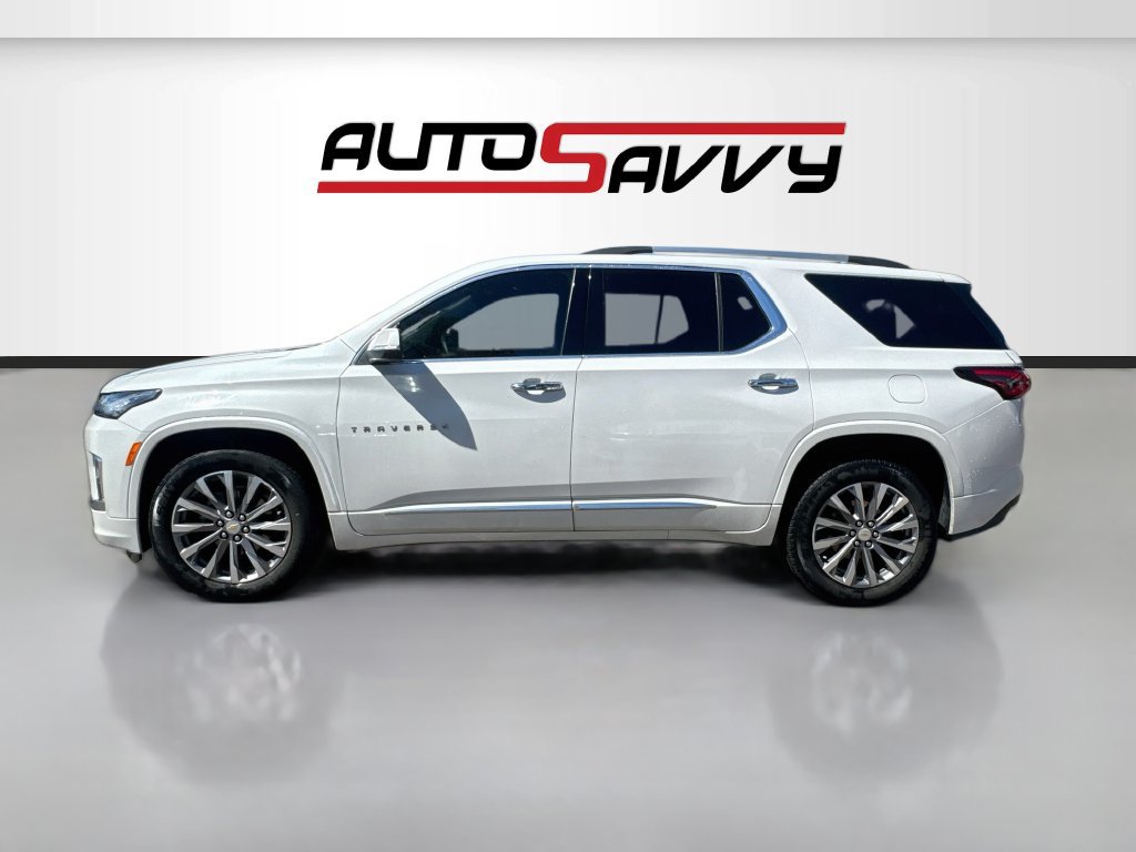 Used 2023 Chevrolet Traverse Premier FWD image 4