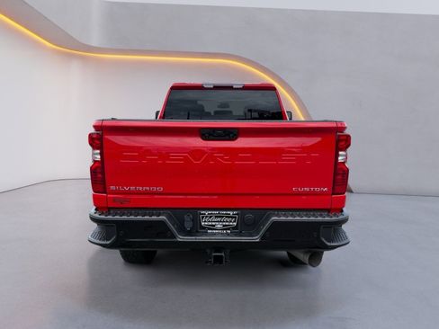 Used 2024 Chevrolet Silverado 2500 Custom w/ Custom Value Package AWD/4WD image 4
