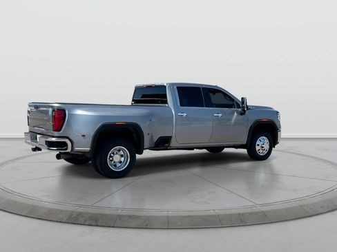 Used 2024 GMC Sierra 3500 SLT AWD/4WD image 8